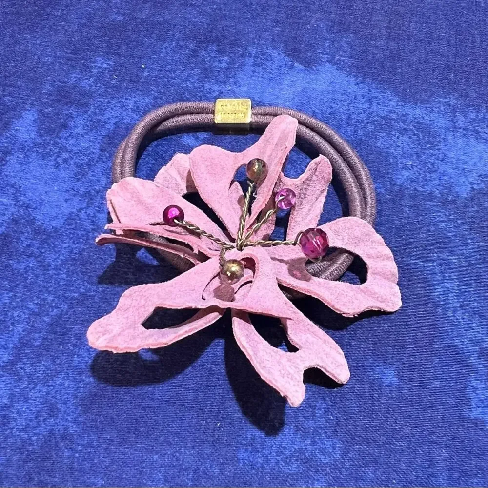 Colette Malouf Leather Cutout Flower bendable beaded hair band bow NWOT